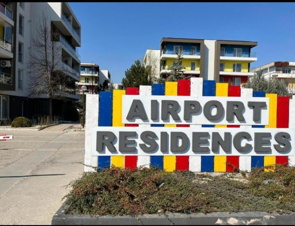 Tranzzit Airport Apartment II Отопени Екстериор снимка